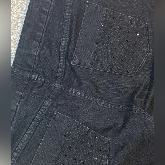 Chico's Denim - Chicos Platinum Jeans Womens 2.5S 14 L Black
Mid Rise Alannah Cropped 34x24.5